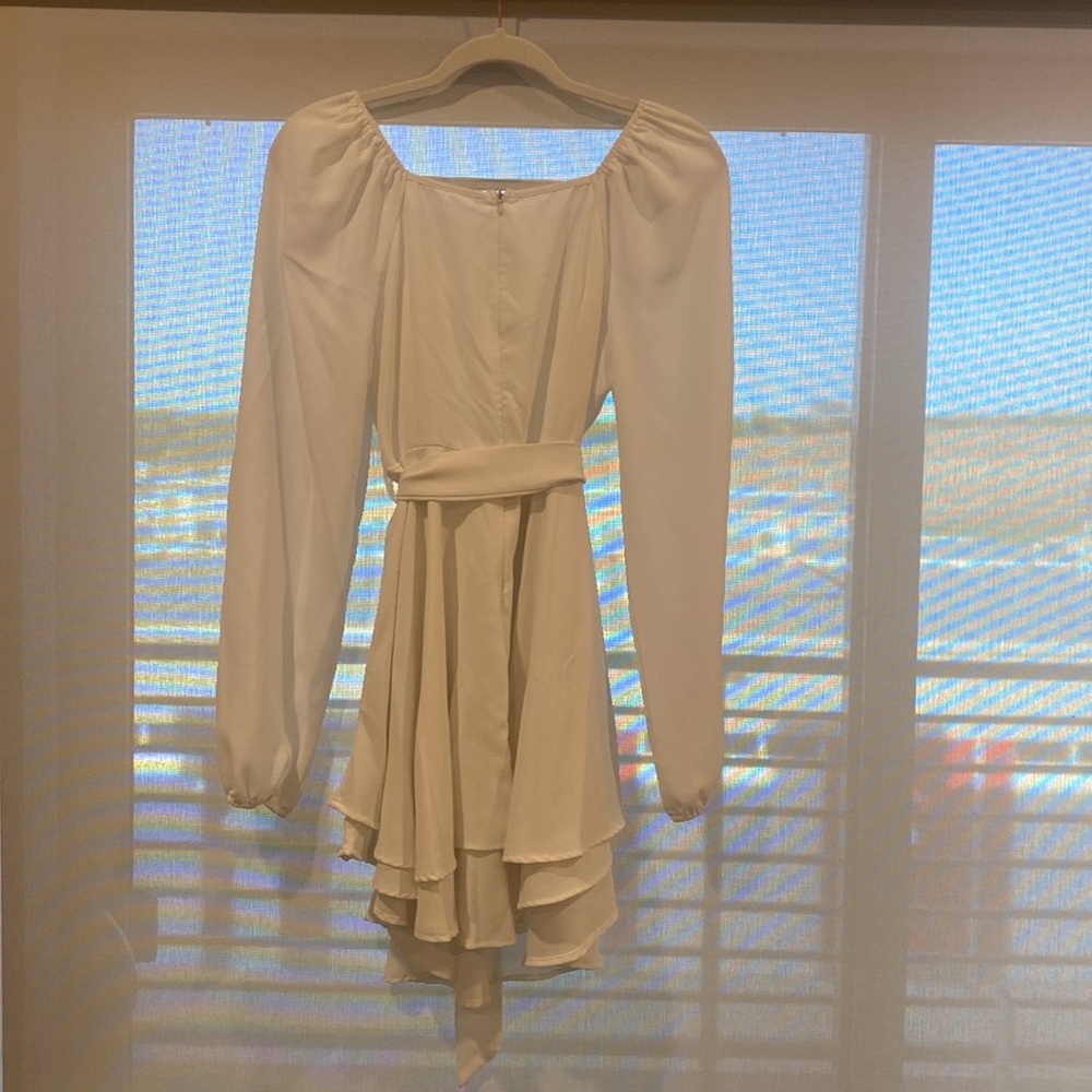 White long sleeve mini dress - Picture 3 of 3
